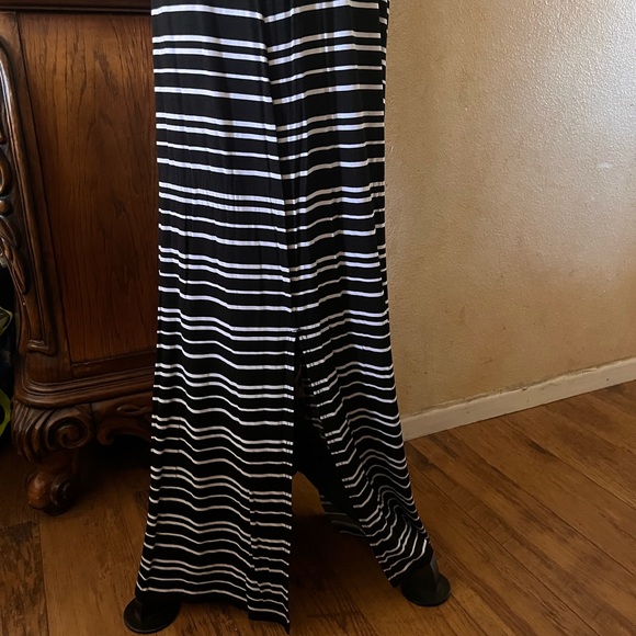 Ana Size M Petite Black & White Striped Maxi
Skirt New - Picture 3 of 3